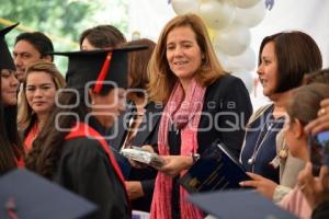 GRADUACIÓN .  MARGARITA ZAVALA