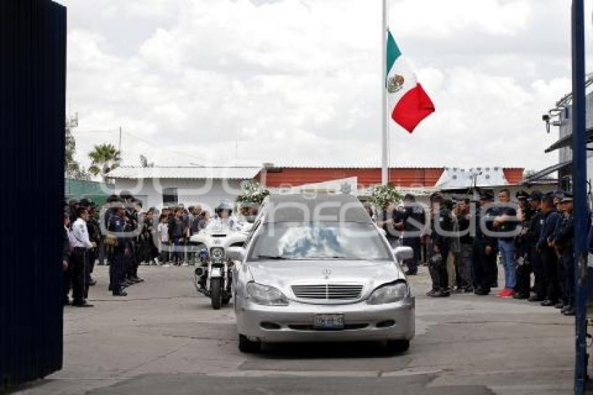 HOMENAJE . POLICIA MUNICIPAL