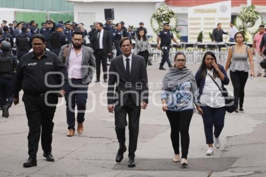 HOMENAJE . POLICIA MUNICIPAL