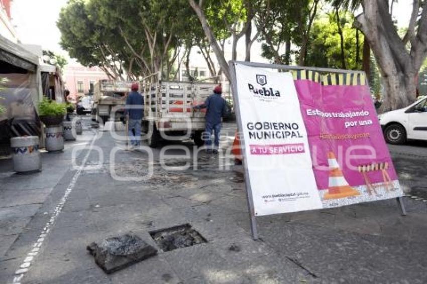 GOBIERNO MUNICIPAL .  REEMPLAZO ADOQUÍN