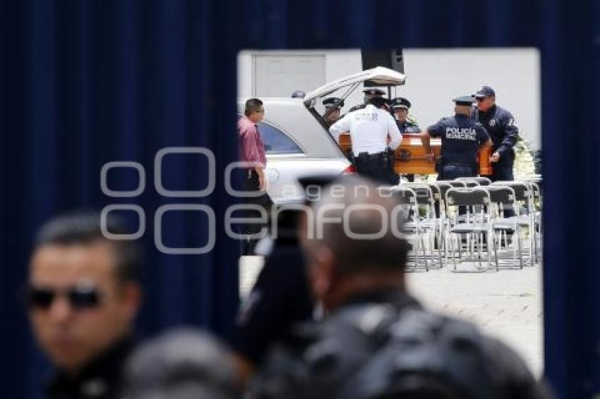 HOMENAJE . POLICIA MUNICIPAL