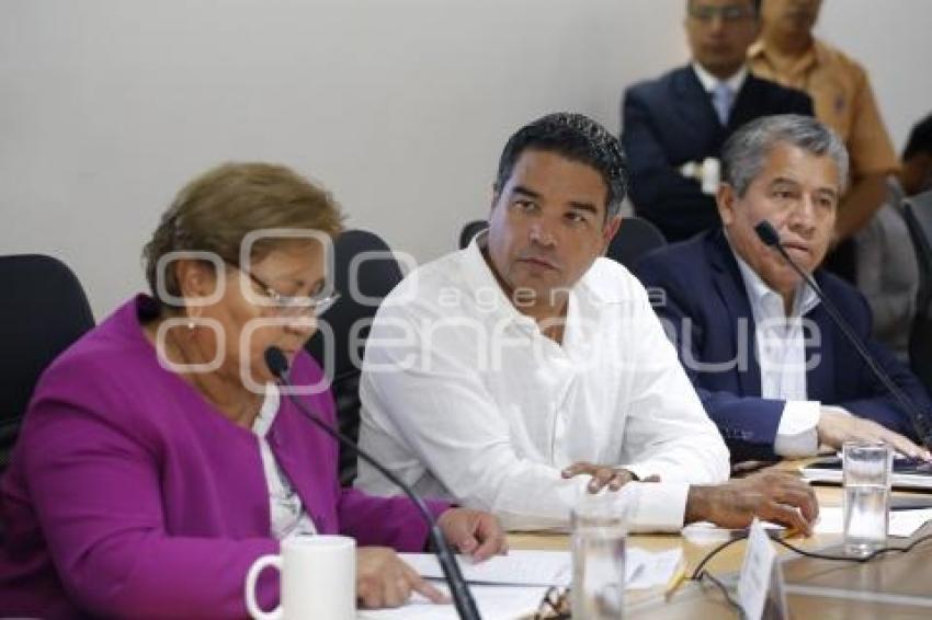 CONGRESO . COMISIÓN DE VIVIENDA