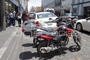 ESTACIONAMIENTO MOTOCICLISTAS