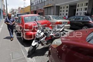 ESTACIONAMIENTO MOTOCICLISTAS