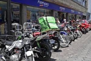 ESTACIONAMIENTO MOTOCICLISTAS