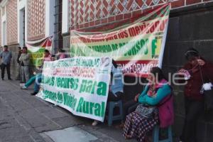 MANIFESTACIÓN UNTA