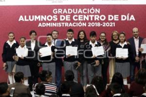GOBIERNO MUNICIPAL .  GRADUACIÓN CENTRO DE DÍA
