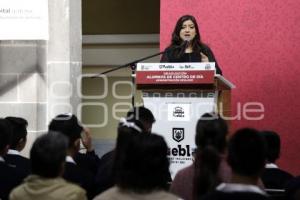 GOBIERNO MUNICIPAL .  GRADUACIÓN CENTRO DE DÍA