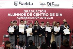 GOBIERNO MUNICIPAL .  GRADUACIÓN CENTRO DE DÍA