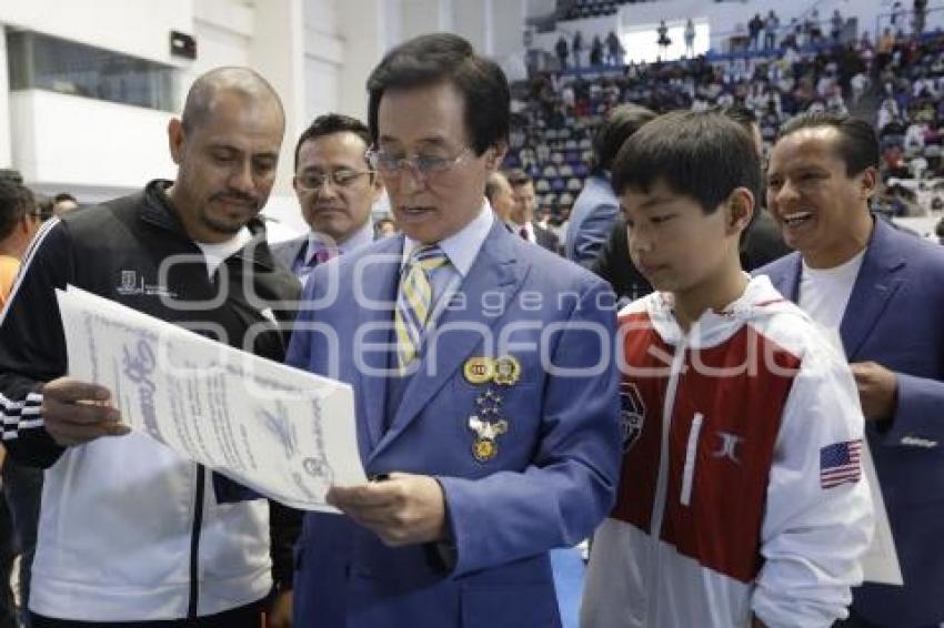 50 AÑOS TAEKWONDO