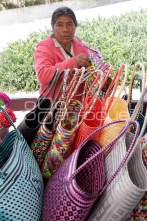 SAN ANDRES CHOLULA . ENCUENTRO ARTESANAL