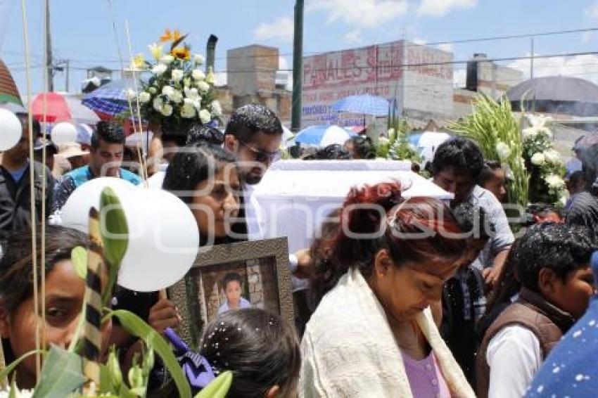 SEPELIO NIÑO ASESINADO