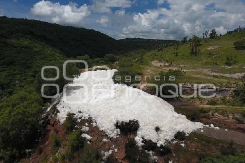 VALSEQUILLO . ESPUMA DESECHOS TOXICOS