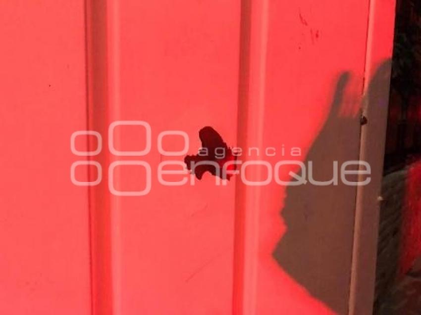TEHUACAN . ATAQUE A PERIODISTA