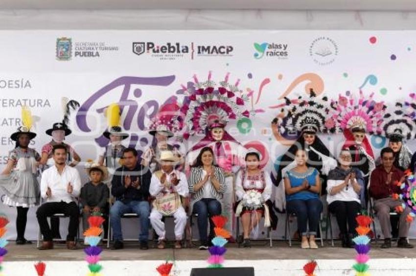 CANOA . FIESTA DEL LIBRO