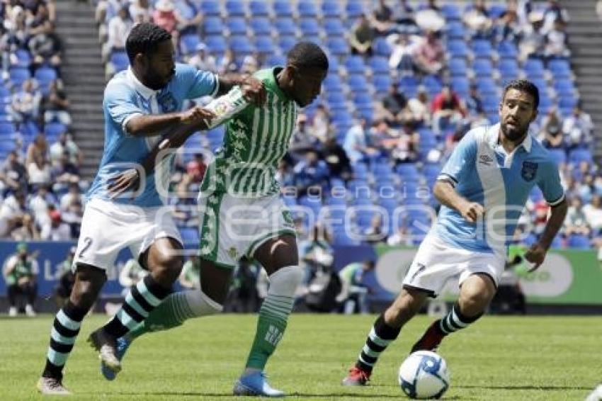 FÚTBOL . CLUB PUEBLA VS REAL BETIS