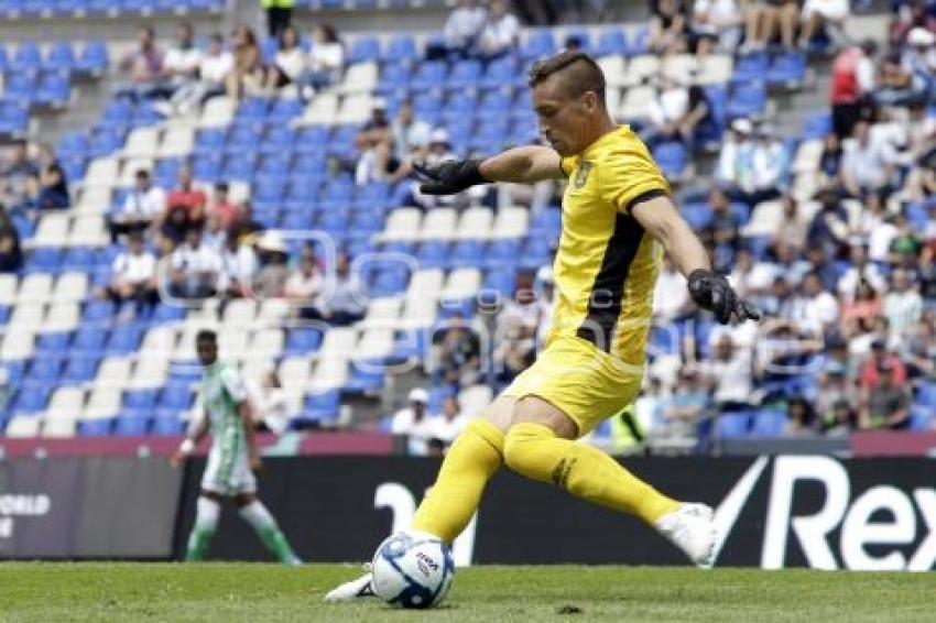 FÚTBOL . CLUB PUEBLA VS REAL BETIS