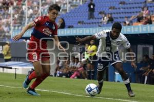 FÚTBOL . CLUB PUEBLA VS CHIVAS