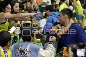 BALONCESTO . GUSTAVO AYÓN