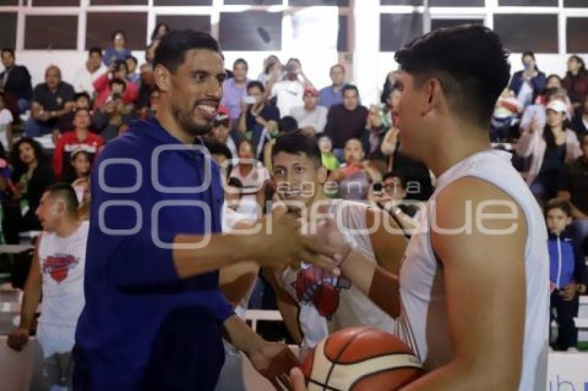 BALONCESTO . GUSTAVO AYÓN