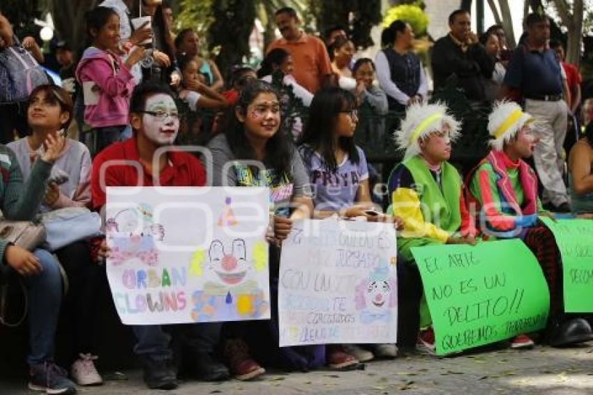 MANIFESTACIÓN DE PAYASOS