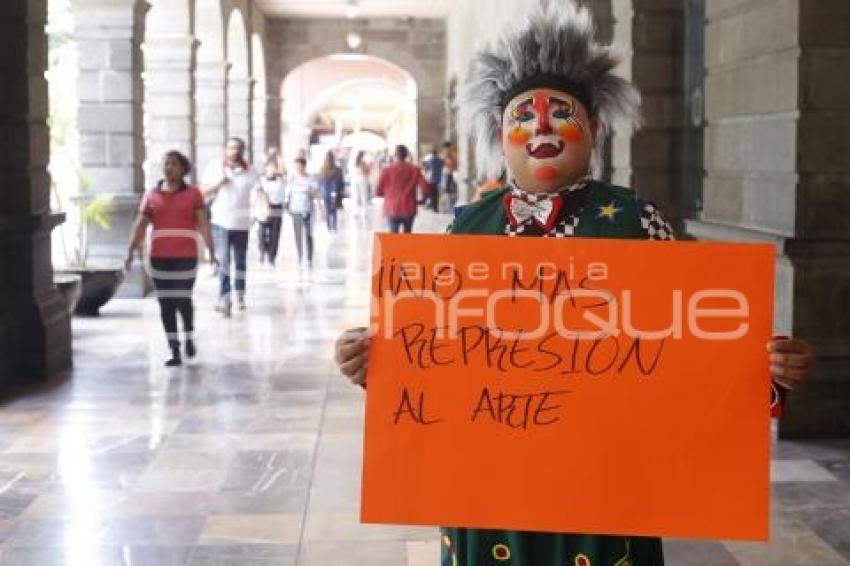 MANIFESTACIÓN DE PAYASOS