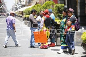 MANIFESTACIÓN DE PAYASOS