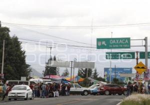 MANIFESTACIÓN . TIANGUISTAS