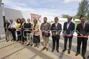 UIA . INAUGURACIÓN FACHADA