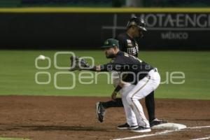 BEISBOL . PERICOS VS LEONES