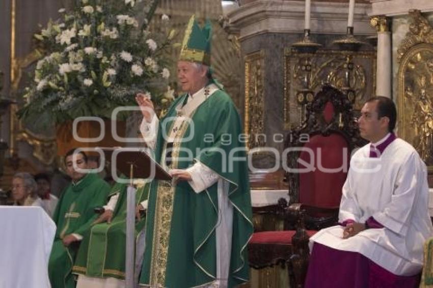 MISA DOMINICAL . CATEDRAL