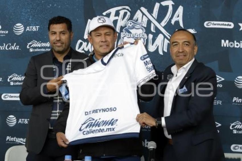 CLUB PUEBLA . JUAN REYNOSO