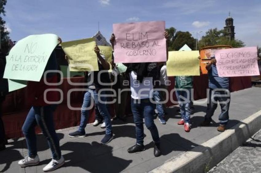 MANIFESTACIÓN CASA AGUAYO