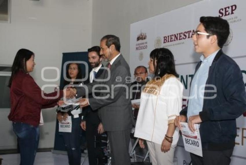 BECAS JÓVENES ESCRIBIENDO EL FUTURO