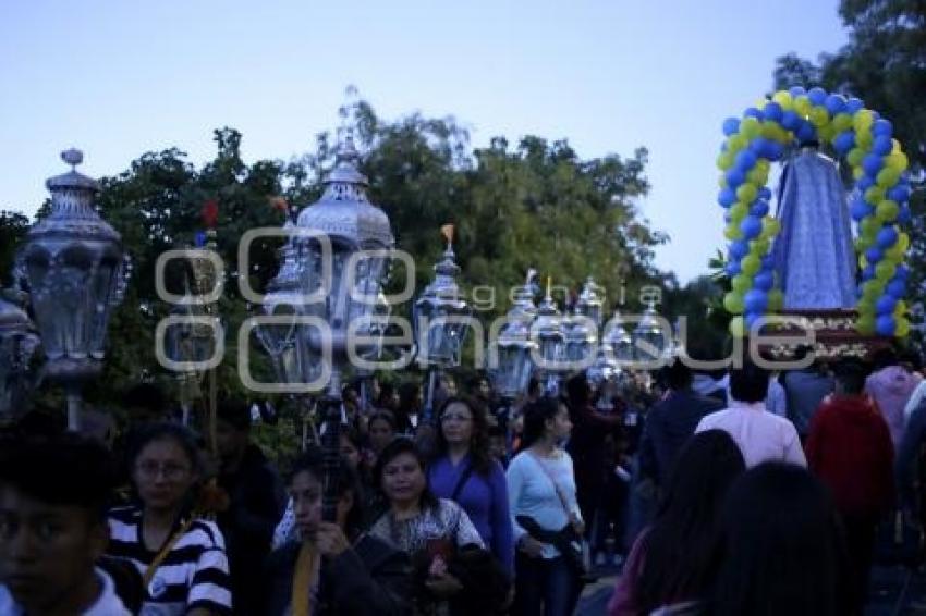 PROCESIÓN DE LOS FAROLES