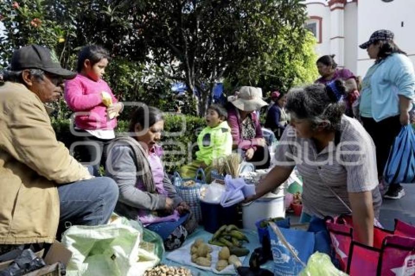 CHOLULA . TRUEQUE