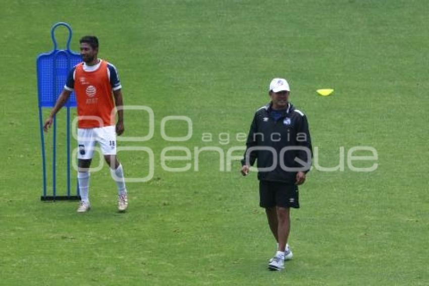 FUTBOL  . CLUB PUEBLA . ENTRENAMIENTO