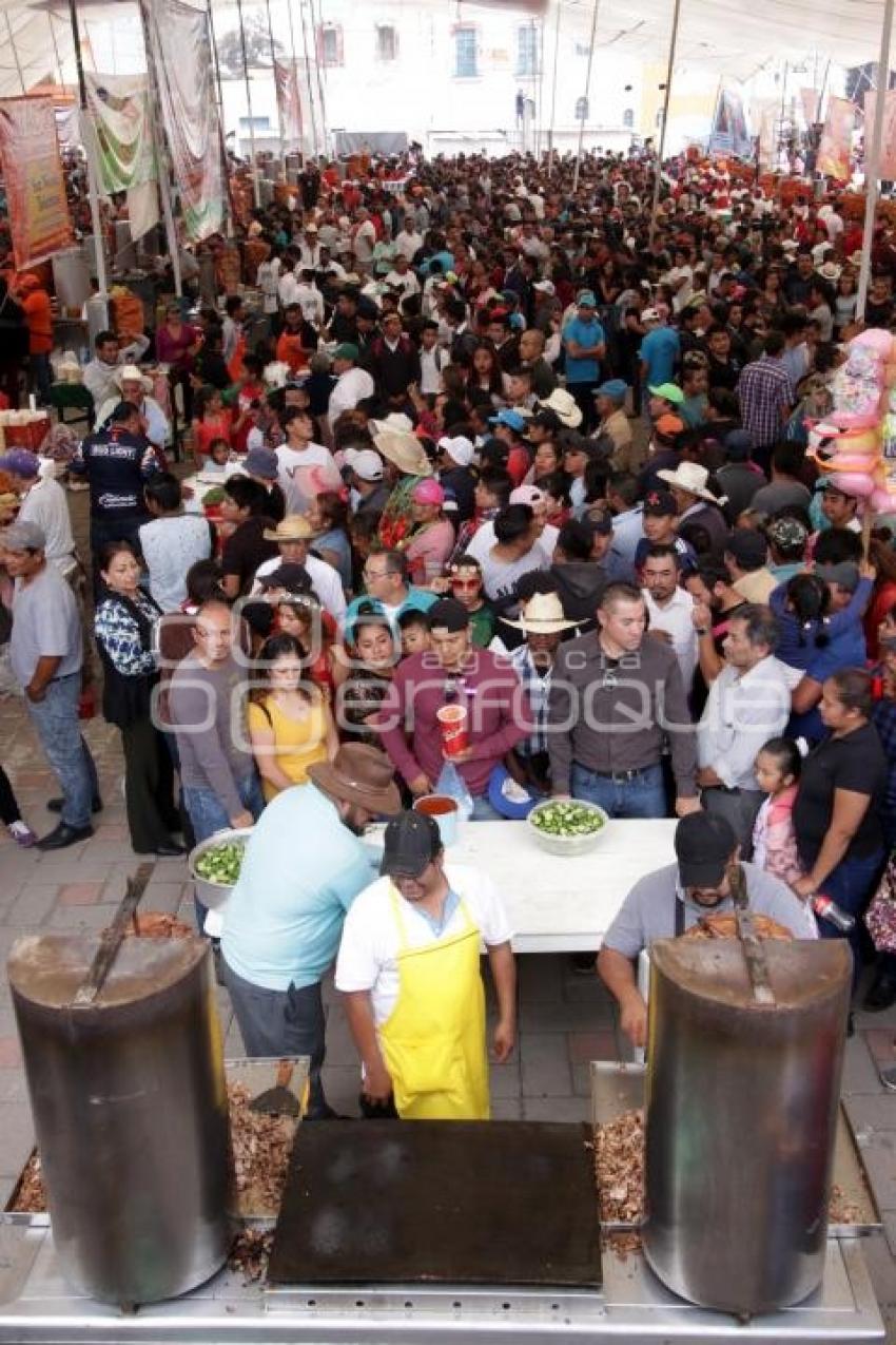 SAN NICOLÁS . FERIA DEL TACO