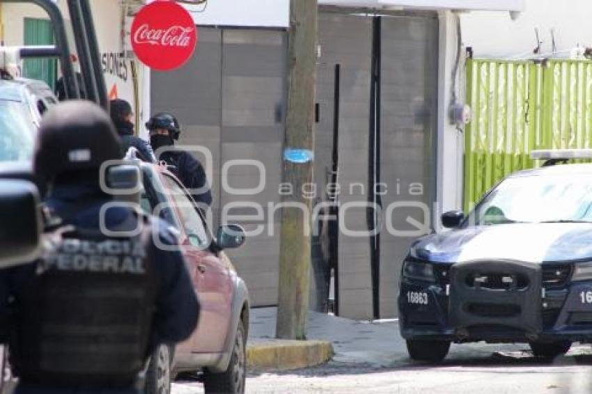 POLICÍA FEDERAL . CATEO