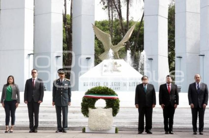 CEREMONIA . NIÑOS HEROES