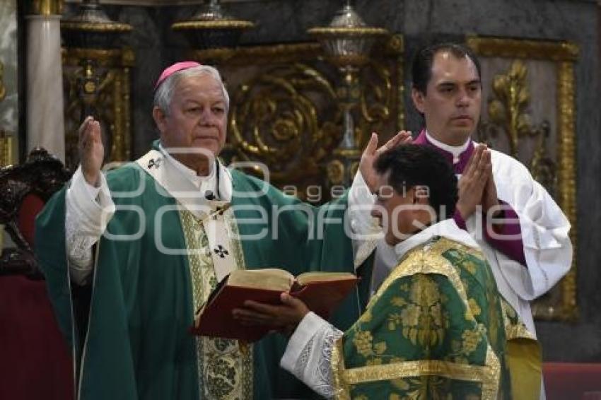 MISA DOMINICAL . CATEDRAL