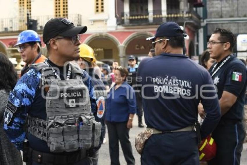 MACROSIMULACRO . ZÓCALO