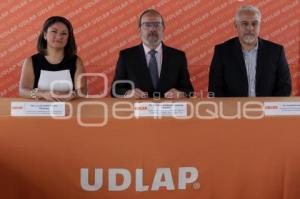 UDLAP . REVISTA ENTORNO