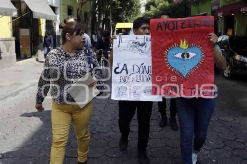 BUAP . MANIFESTACIÓN AYOTZINAPA