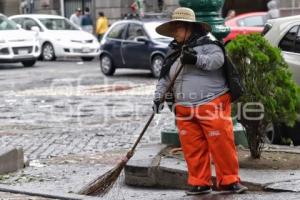 CLIMA . LLUVIA