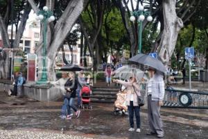 CLIMA . LLUVIA