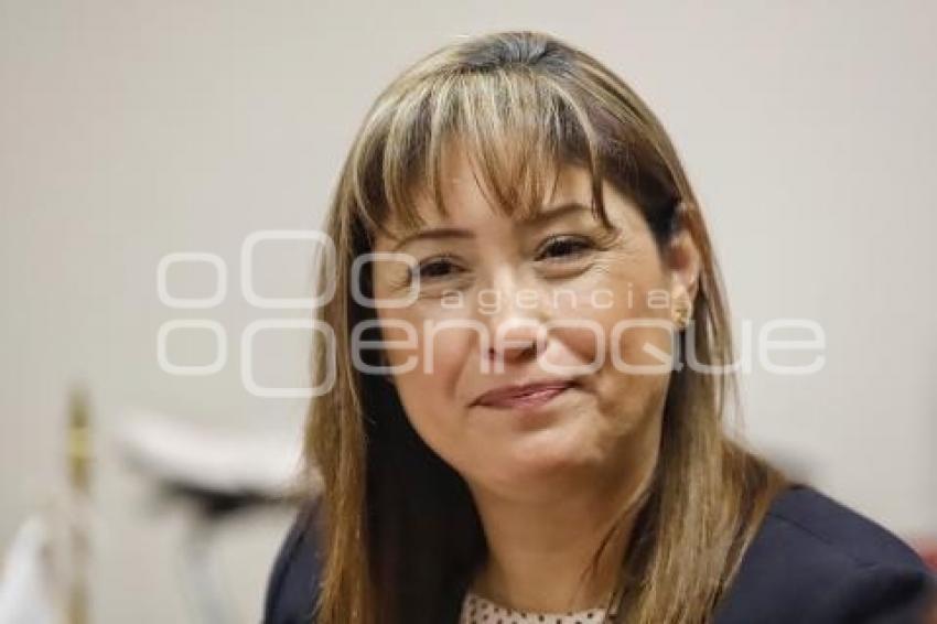 MÓNICA ROLDÁN
