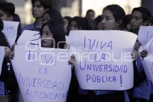 GOBIERNO  MUNICIPAL .  2 DE OCTUBRE