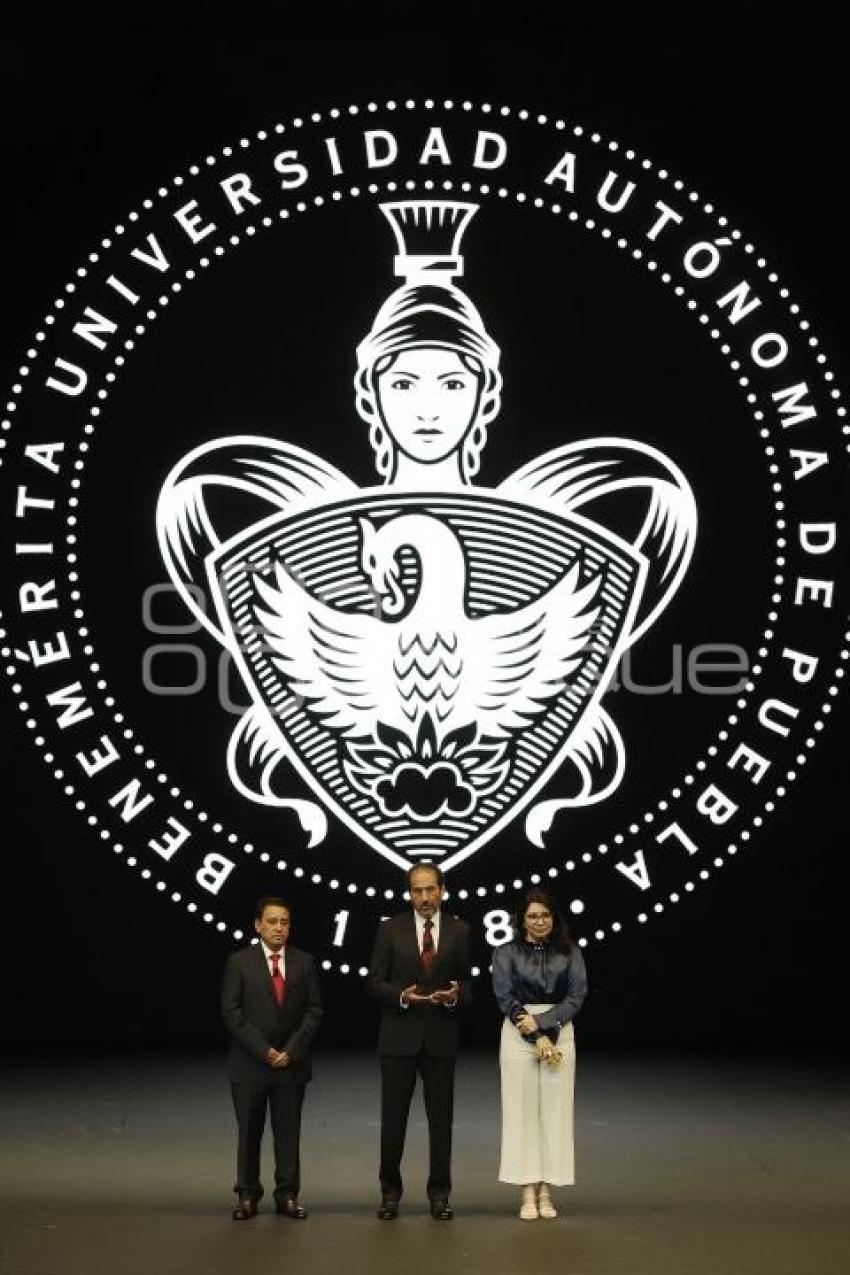 BUAP . INFORME RECTOR