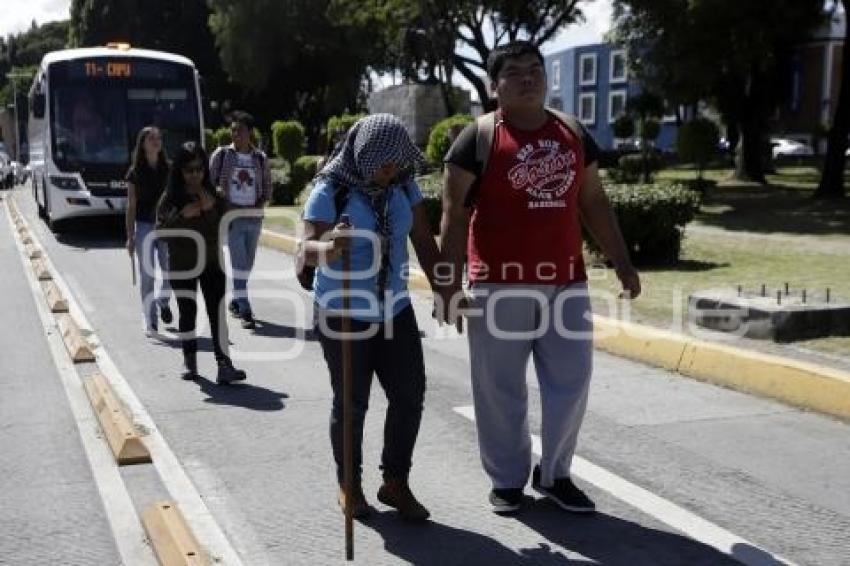 MANIFESTACIÓN ALZA DEL PASAJE